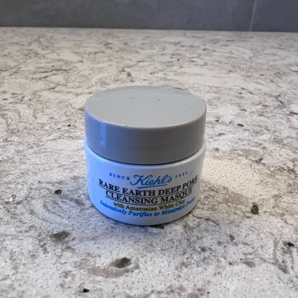 kiehl's rare earth deep pore cleansing masque - Picture 2 of 3